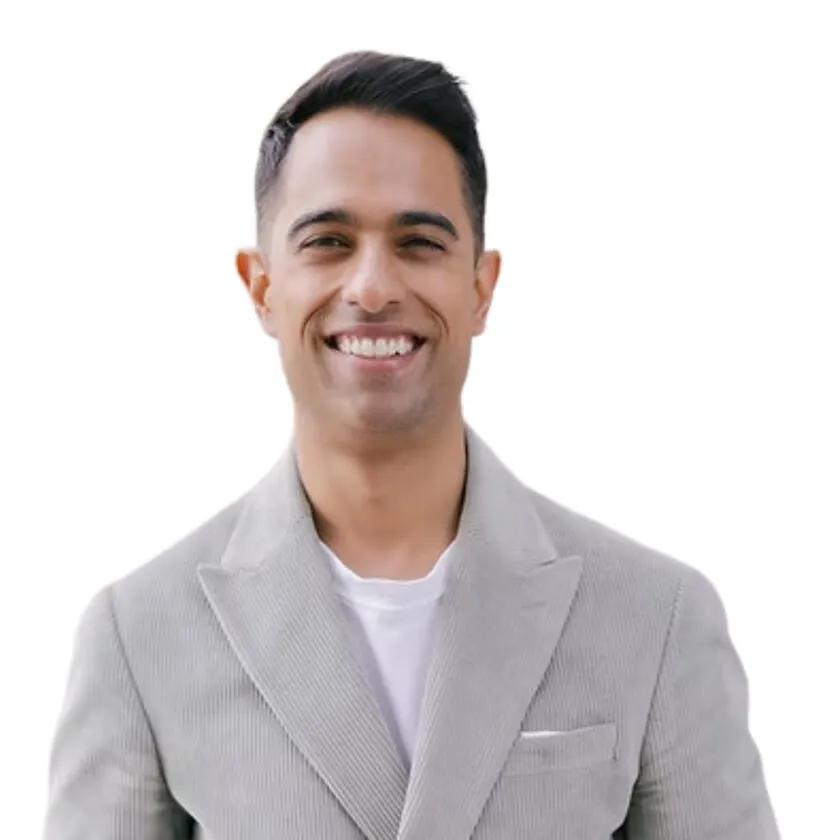 Headshot of Ravi Rajani, Storytelling Coach